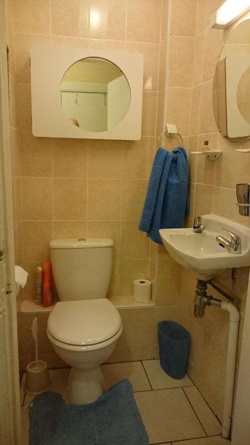Royal Mile Apartment, 1 Minute From The Castle. Edimburgo
