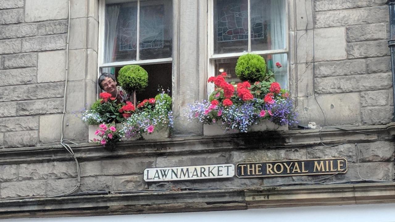 Royal Mile Apartment, 1 Minute From The Castle. EDI